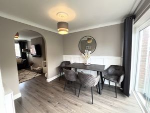 Dining Room- click for photo gallery